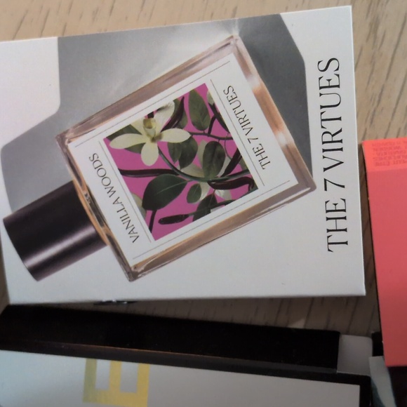 Self Love Body Care Bundle - Victoria's Secret And More - Picture 4 of 10